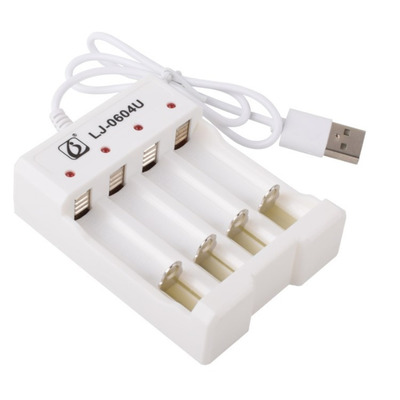 Зарядное устройство на 4 аккумулятора AA, R6, AAA, R3 от USB Изображение