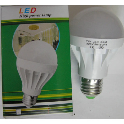 White Electronics E27 7 W  12 led холодный свет Изображение